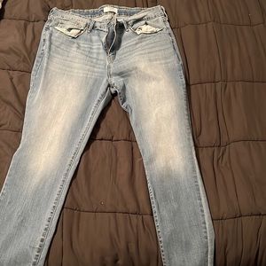 Levi jeans